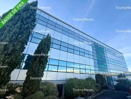 location bureaux 308 m² à 1 234 m²