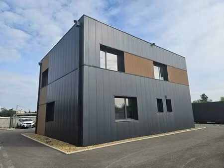 location local d’activités arles 13150 193m²