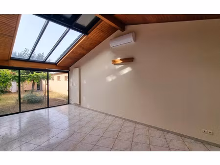 location maison  100 m² t-5 à albi  1 080 €