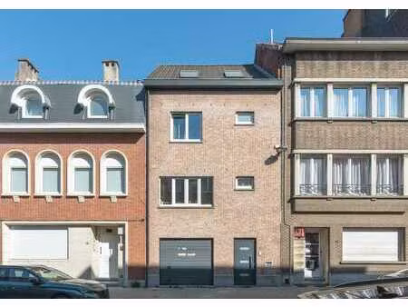 maison unifamiliale 4 chambres - jardin - terrasses - garage