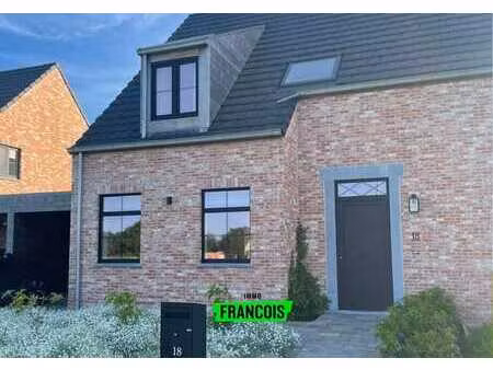 maison familiale rurale avec 3 chambres à coucher à waardam…
