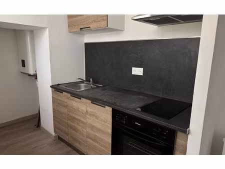 location maison  m² t-2 à tours  620 €