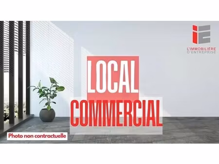 location commerce auray 56400 90m²