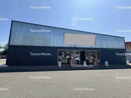 location commerce montauban 82000 623m²