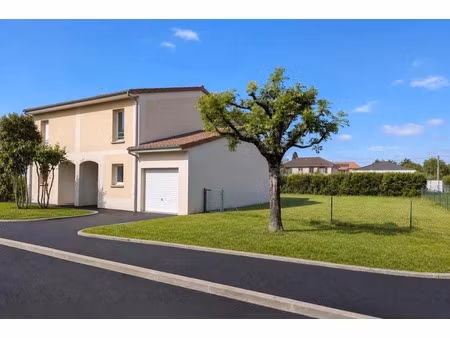 vente maison 4 pièces 80.06 m² à terrasson-lavilledieu (24120)  135 000 €