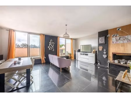 vente appartement 6 pièces 108 m² à cergy (95000)  210 000 €