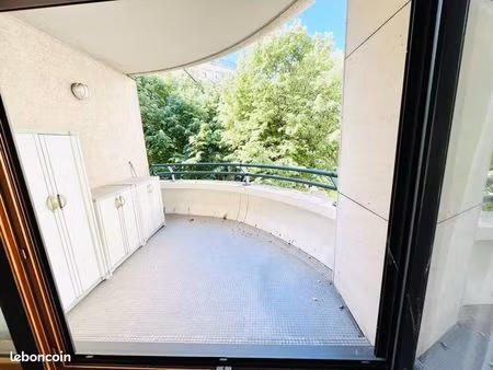 appartement 2 pièces avec terrasse