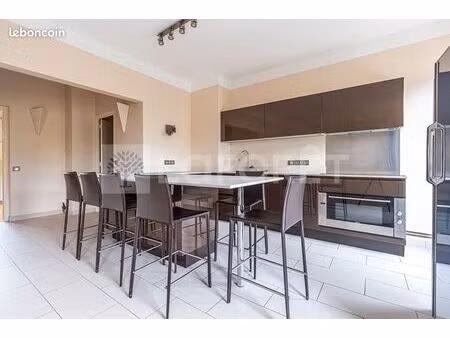 appartement 2 pièces 53 m²