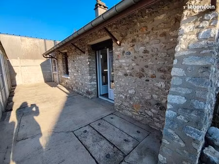 maison 1 pièce 38 m²
