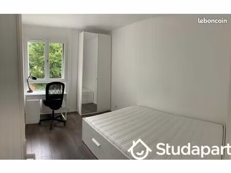 chambre 1 pièce 10 m²