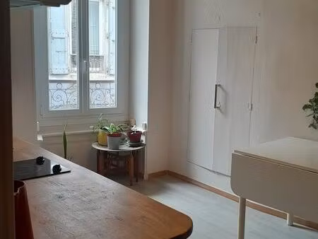 appartement lumineux et chaleureux meublé