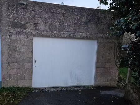 location garage 21m2