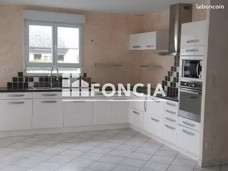 maison 3 pièces 81 m²