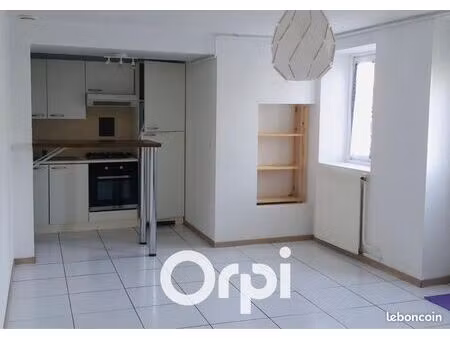 maison de ville 2 pièces 32 m²