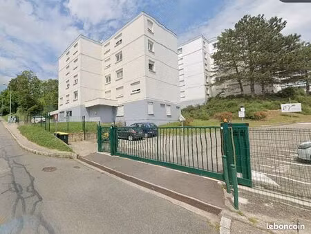 parking en surface - la mulatiere limite oullins