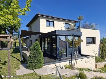 maison 5 pièces 137 m²