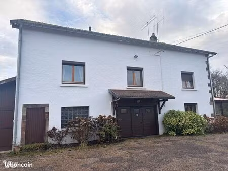 maison 7 pièces 207 m²