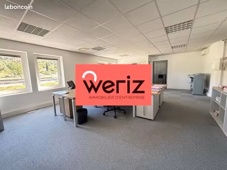 bureau 160 m²