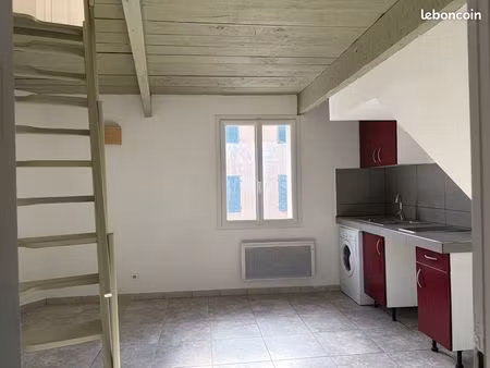 t2 duplex 30 m² – centre roquefort-la-bédoule