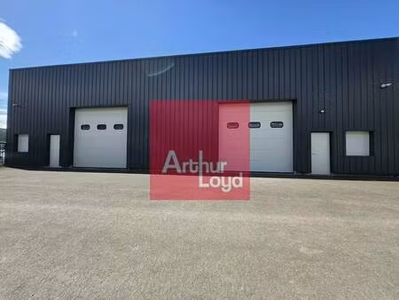 local d'activités à louer