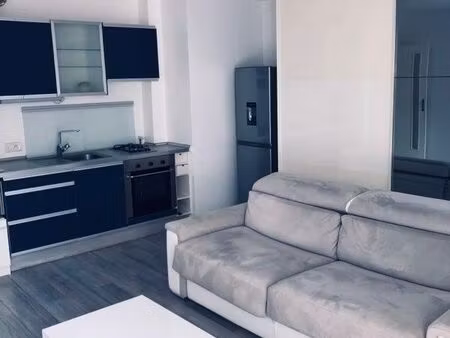 grand studio ￼￼vue mer