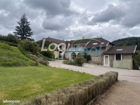 propriété 9 pièces 220 m²