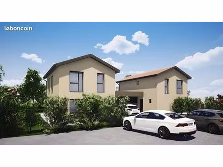 villa 5 pièces 121 m²