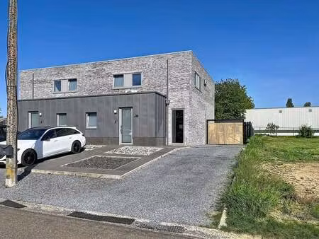 maison à louer à kessenich € 1.450 (lod8o) - beneca vastgoed | zimmo