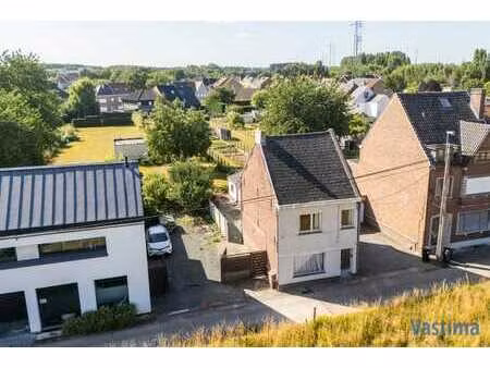 perceel grond nabij centrum erembodegem met zuidgerichte ...