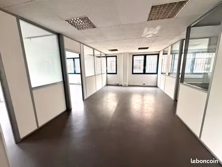 bureaux à louer – 100 m² – la penne-sur-huveaune