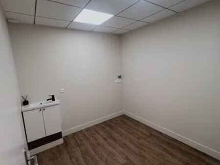 cabine professionnel de 10m²