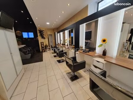 local 63 m² marseille
