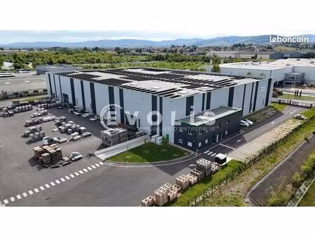 local industriel 6 200 m²