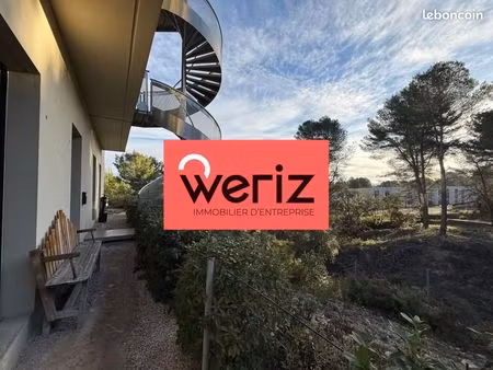 bureaux 508 m²