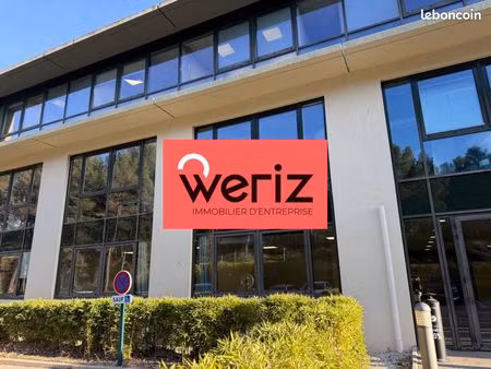 bureaux 75 m²