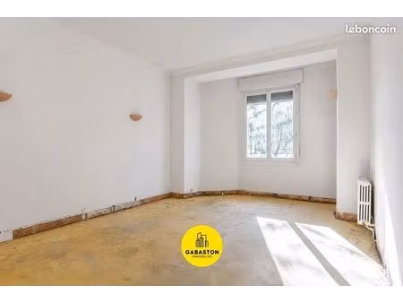 bureaux 69 m² marseille 7ème
