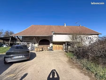 ferme 7 pièces 165 m²