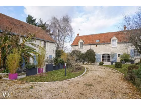 maison de luxe à vendre à sainte-maure-de-touraine