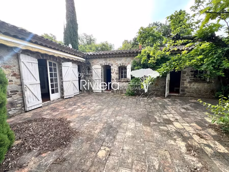 maison de luxe à vendre à gassin