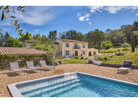 villa de luxe à vendre à le tholonet