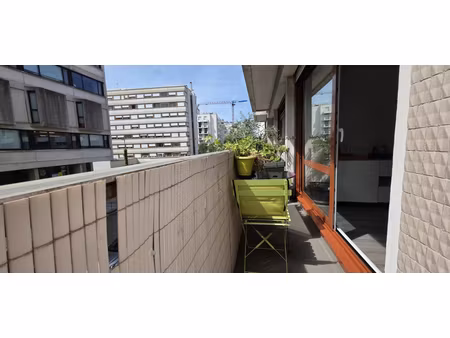 appartement 2 pièces avec balcon à paris (75012) daumesnil