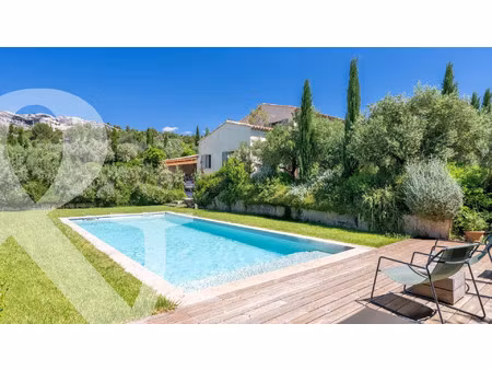 maison de luxe à vendre à paradou