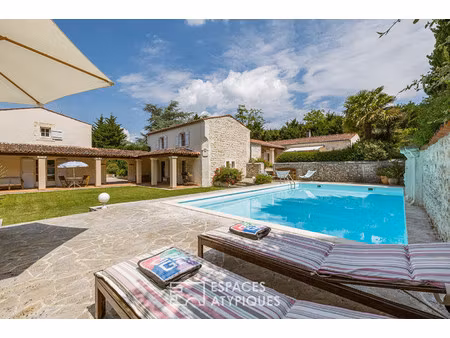 maison de luxe à vendre à saint-porchaire