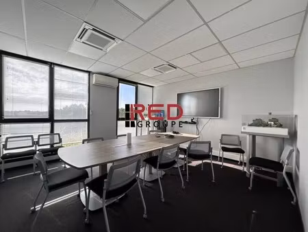 location bureaux 119 m²