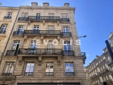 location bureaux 246 m²