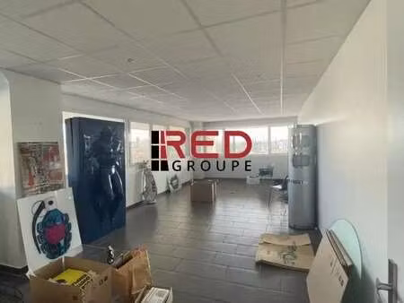 location bureaux 128 m²
