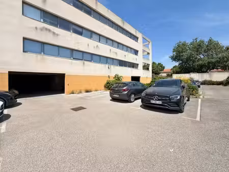 location bureaux marseille 13015 15m²
