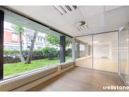 location bureaux 536 m²