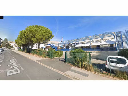 vente commerce 93 m² grabels (34790)