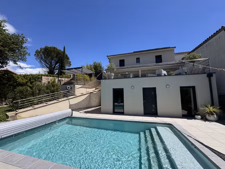 chateauneuf sur isere - maison 7 pieces de 160 m2